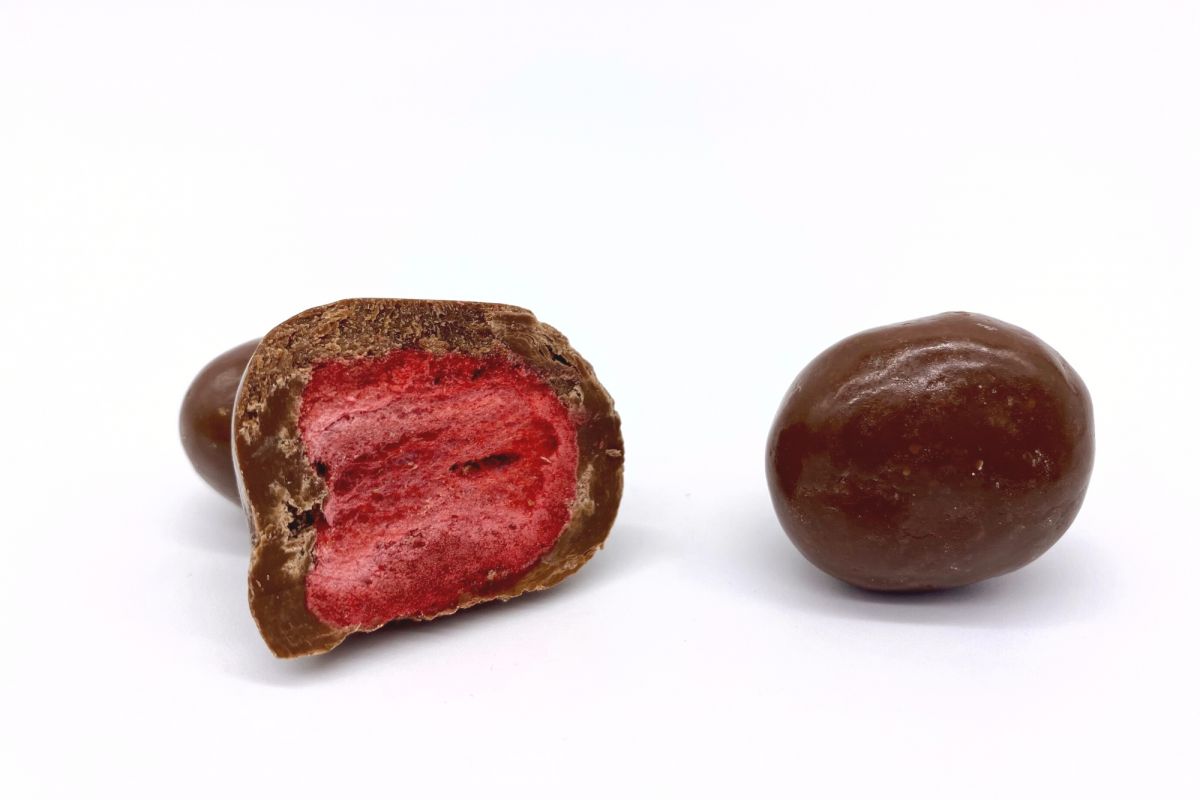 Jalall D'Or - Handvoll Glück Erdbeeren in Vollmilchschokolade